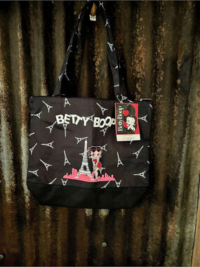 NWT-Betty Boop Paris Eiffel Tower Tote Bag Black & Pink